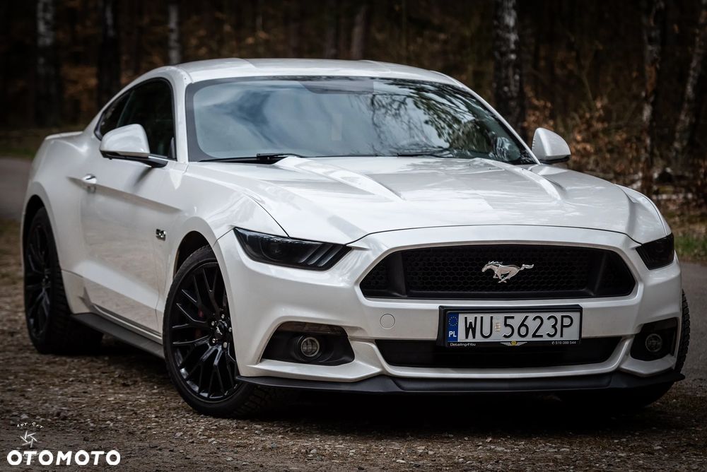 Ford Mustang - 2