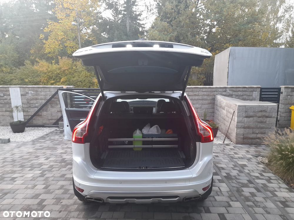 Volvo Xc 60 2017 photo 3