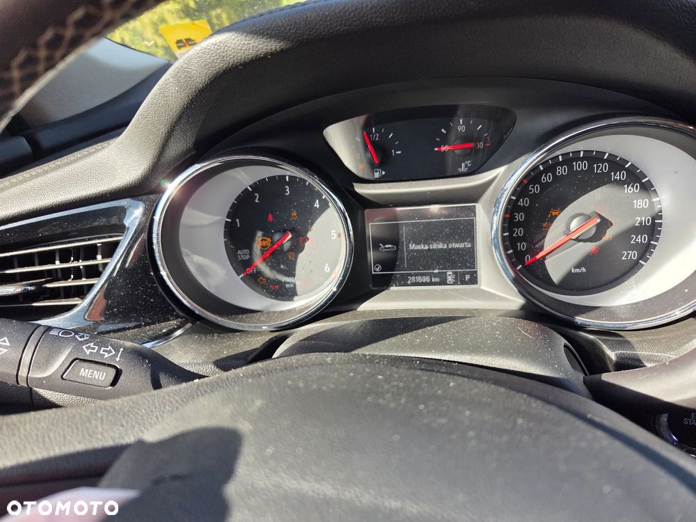 Opel Insignia 2.0 CDTI Exclusive S&S - 11