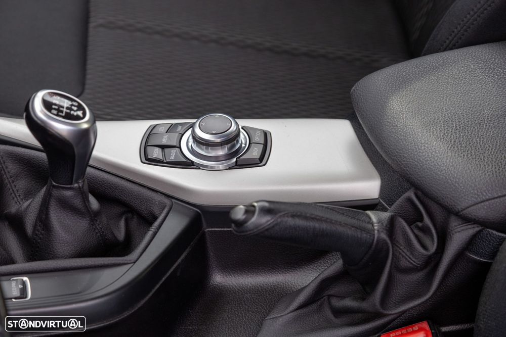 BMW 116 d EfficientDynamics Edition Advantage - 44