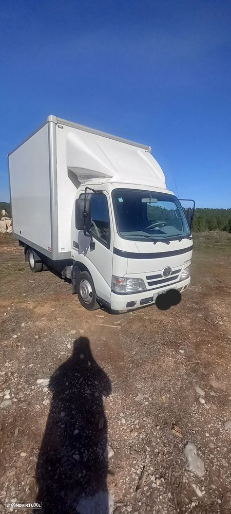 Toyota dyna M35 25 3000 D4D 144cv ano 2014 iva dedutivel - 2
