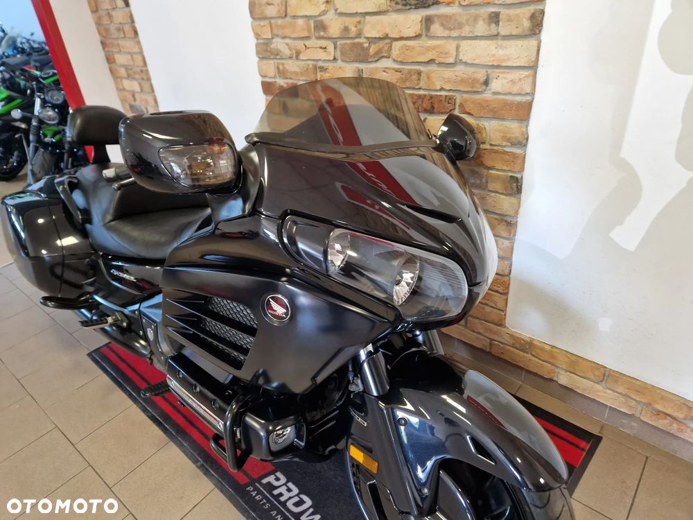 Honda GL - 7