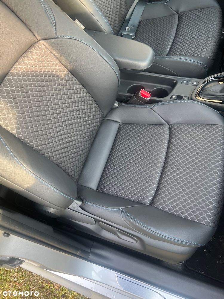 Toyota Yaris Hybrid 1.5 Premiere Edition - 30