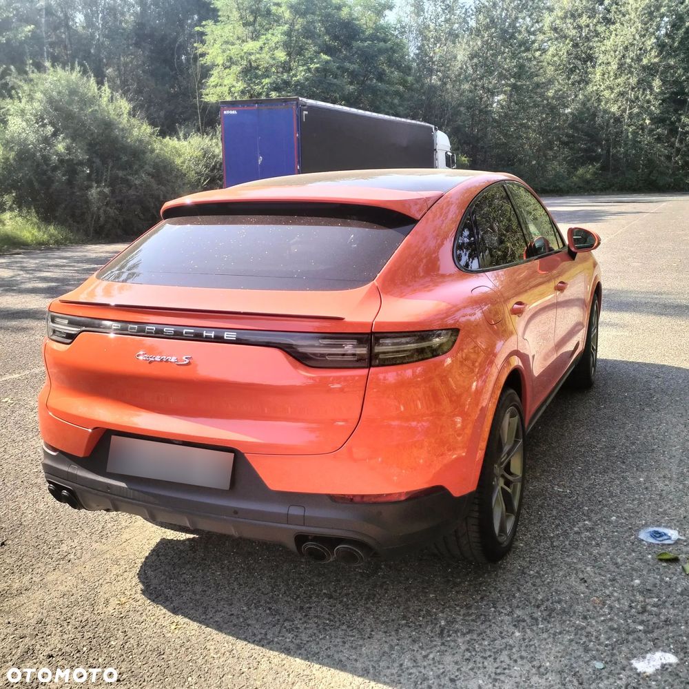 Porsche Cayenne S - 4