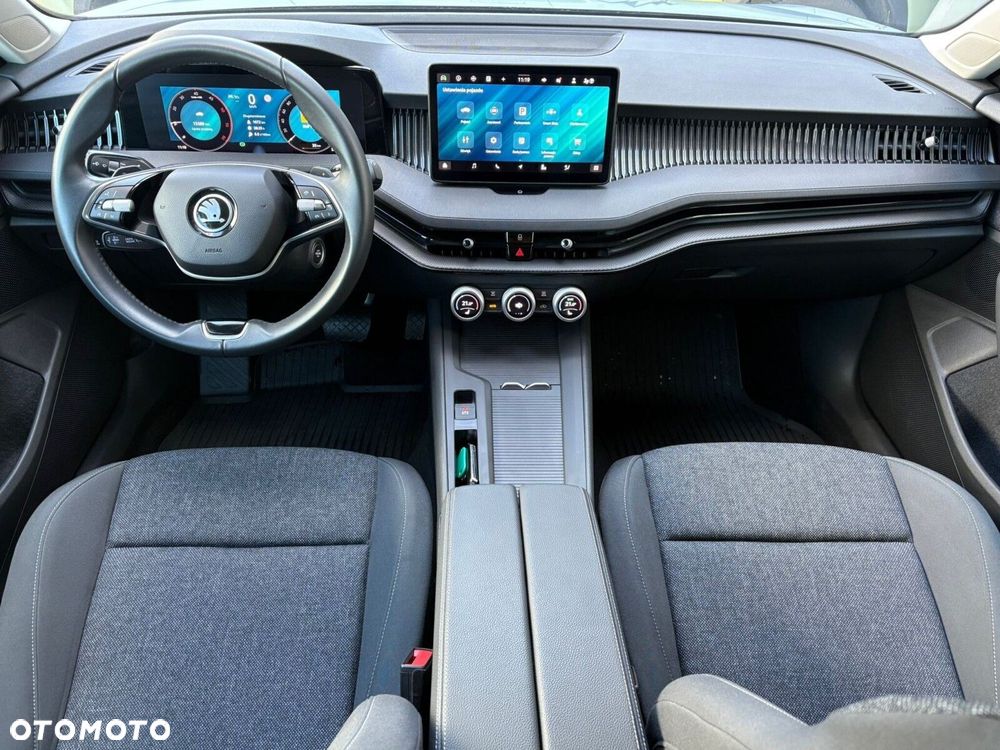 Skoda Superb 2.0 TDI SCR Essence DSG - 7