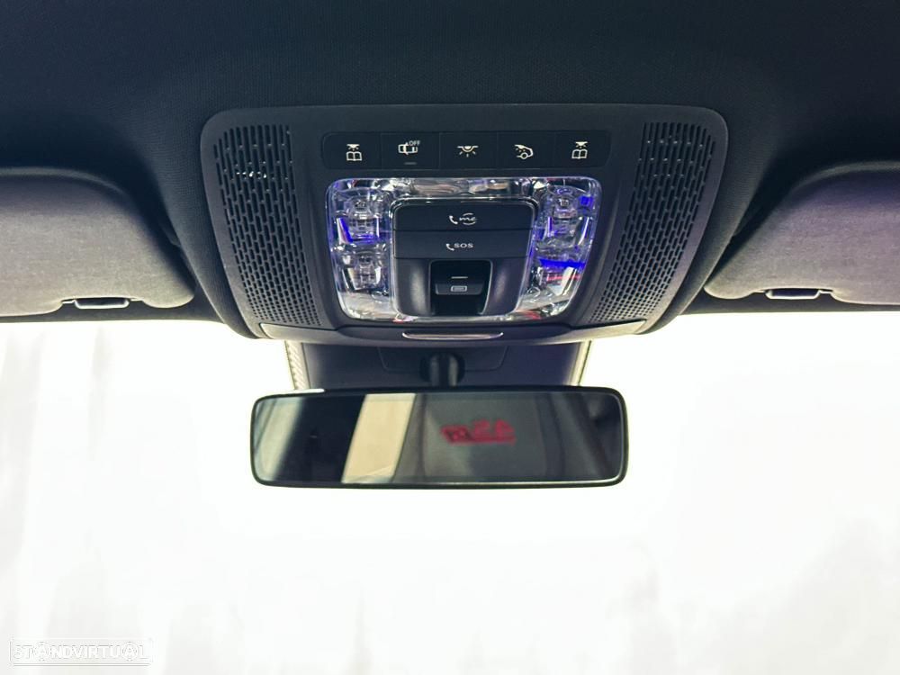 Mercedes-Benz A 45 AMG S 4Matic+ - 23