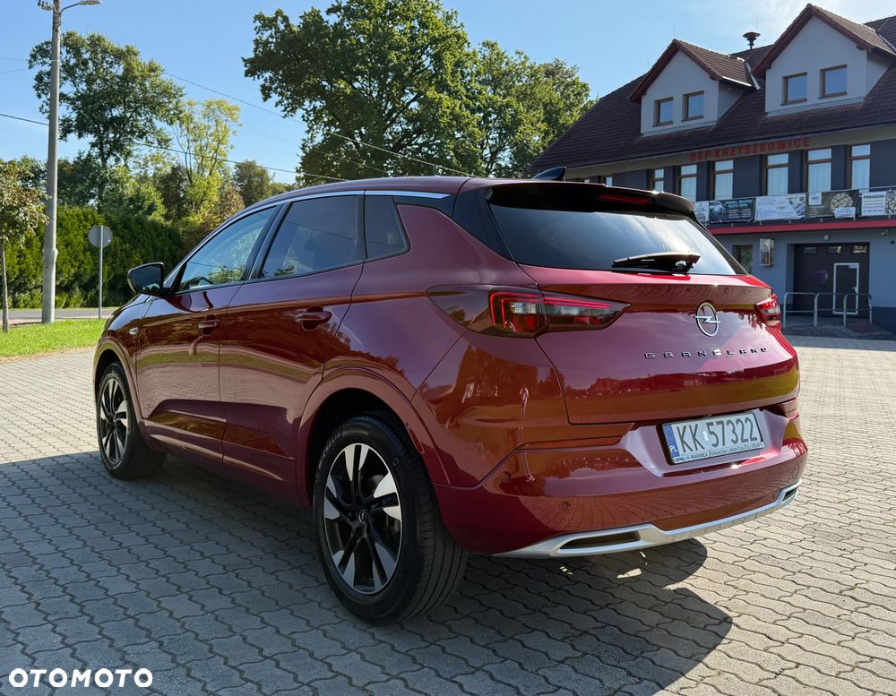 Opel Grandland X 1.2 T GPF Design&Tech S&S - 7