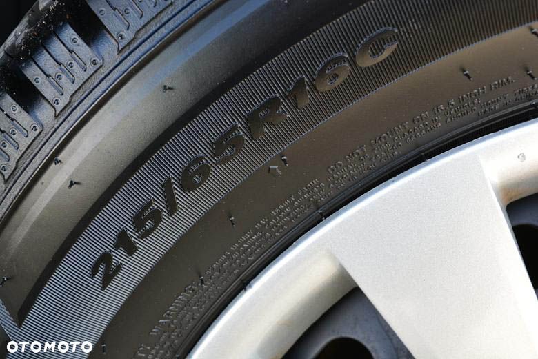 Renault Trafic Grand 1.6 dCi - 12