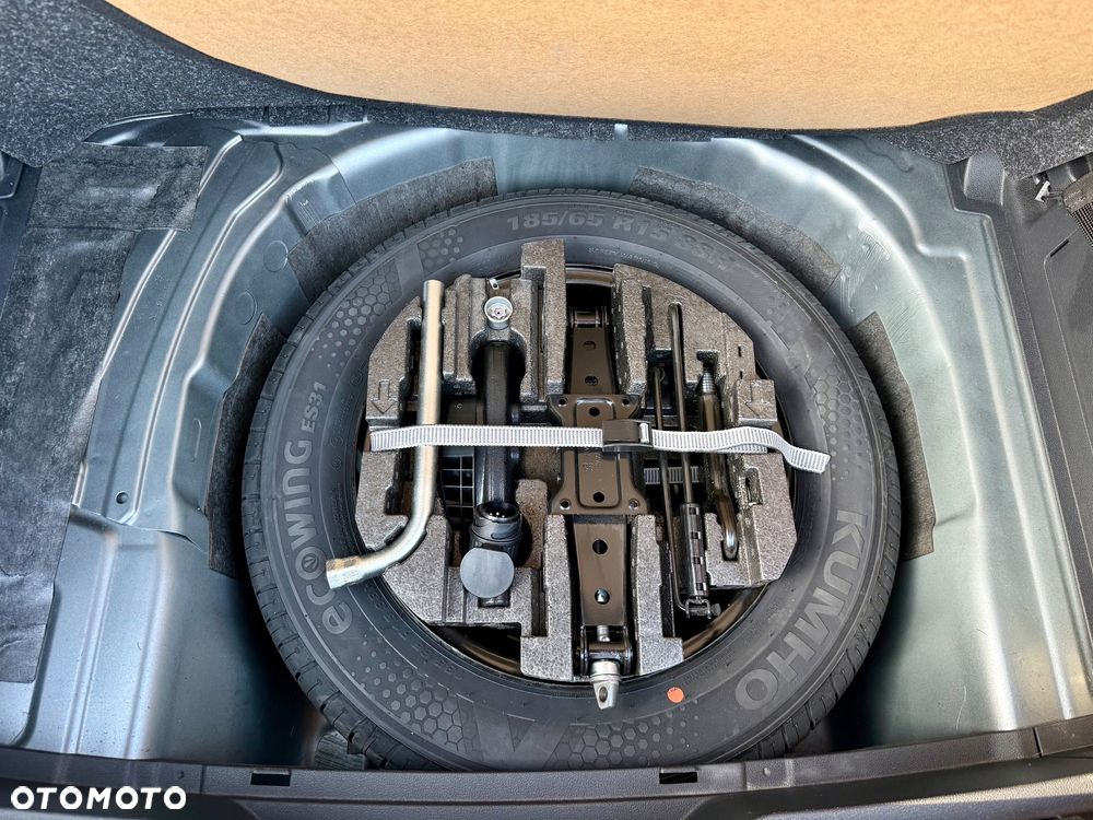 Skoda Fabia 1.0 TSI Selection - 10