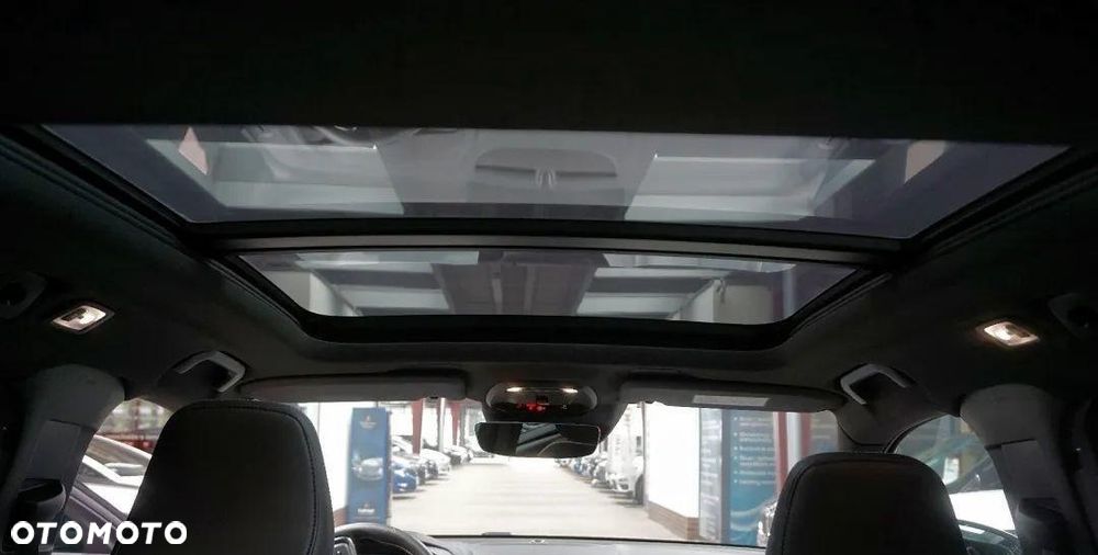 Volvo XC 40 B4 B AWD R-Design - 17