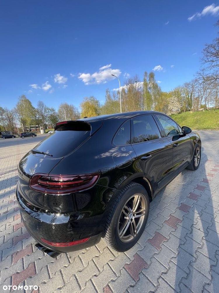 Porsche Macan - 31