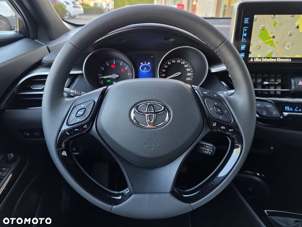 Toyota C-HR - 28