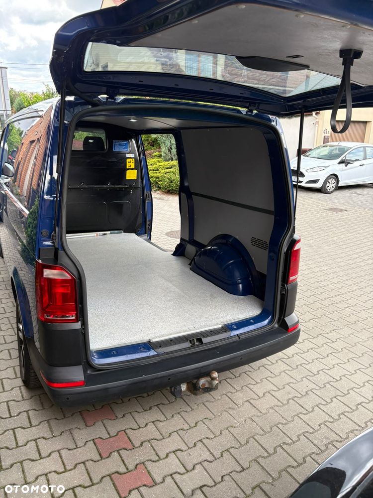 Volkswagen Transporter L1H1 DSG - 12