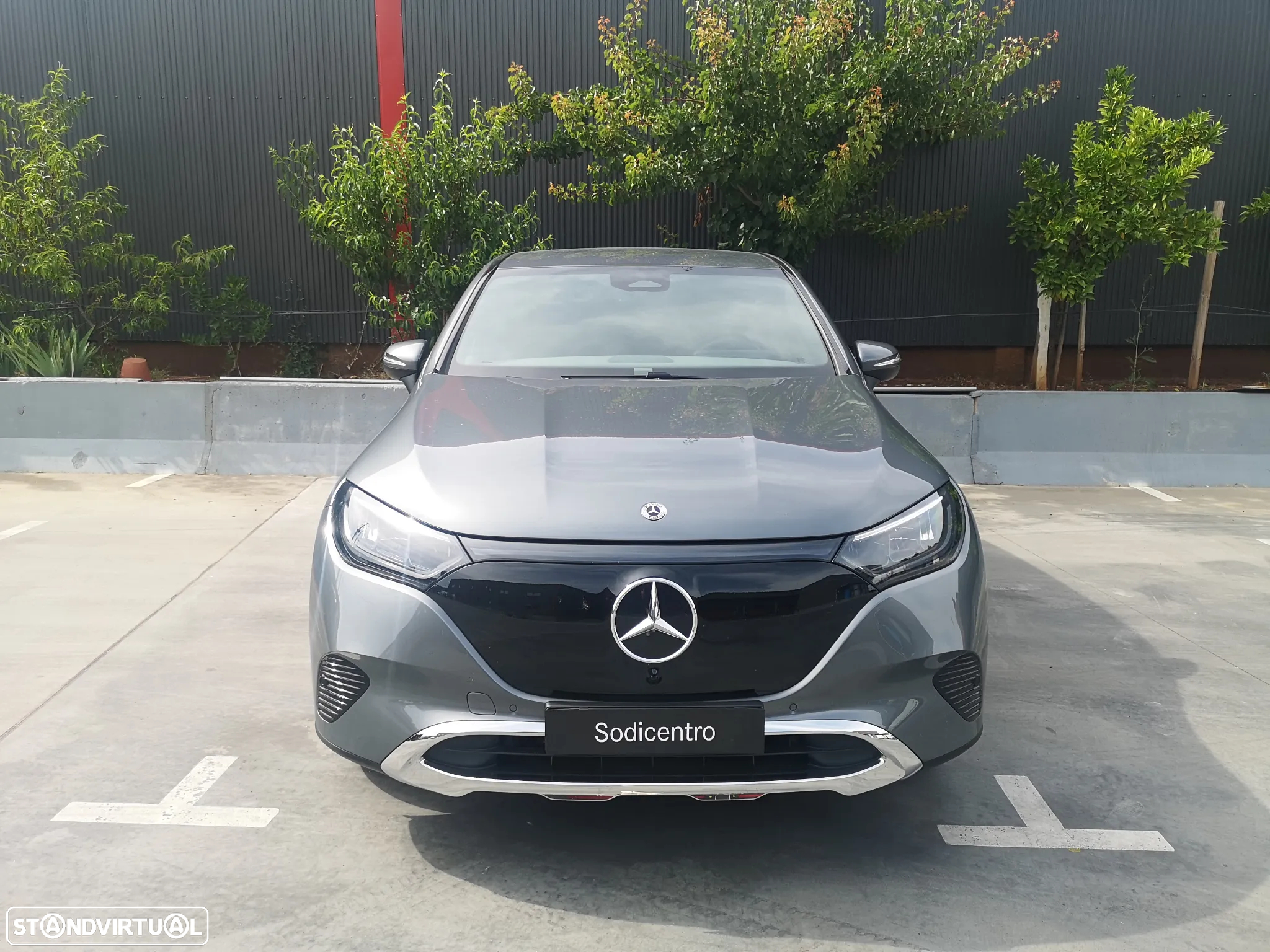 Mercedes-Benz EQE SUV 300 Edition - 3