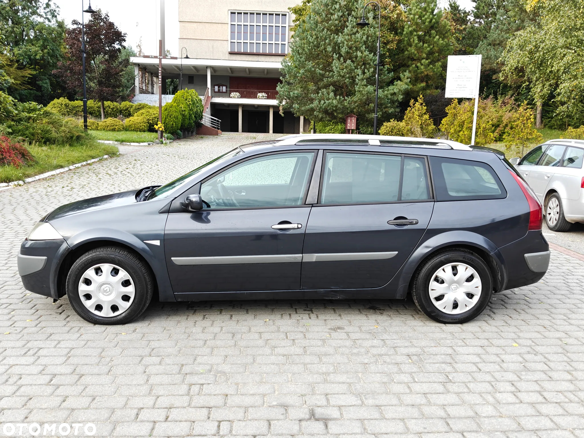 Renault Megane II 1.9 dCi Confort Authentique - 9