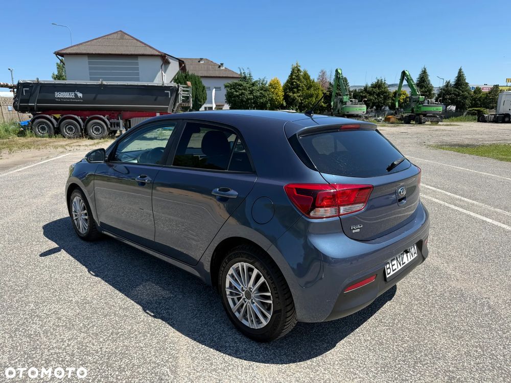 Kia Rio 1.2 Business Line - 31