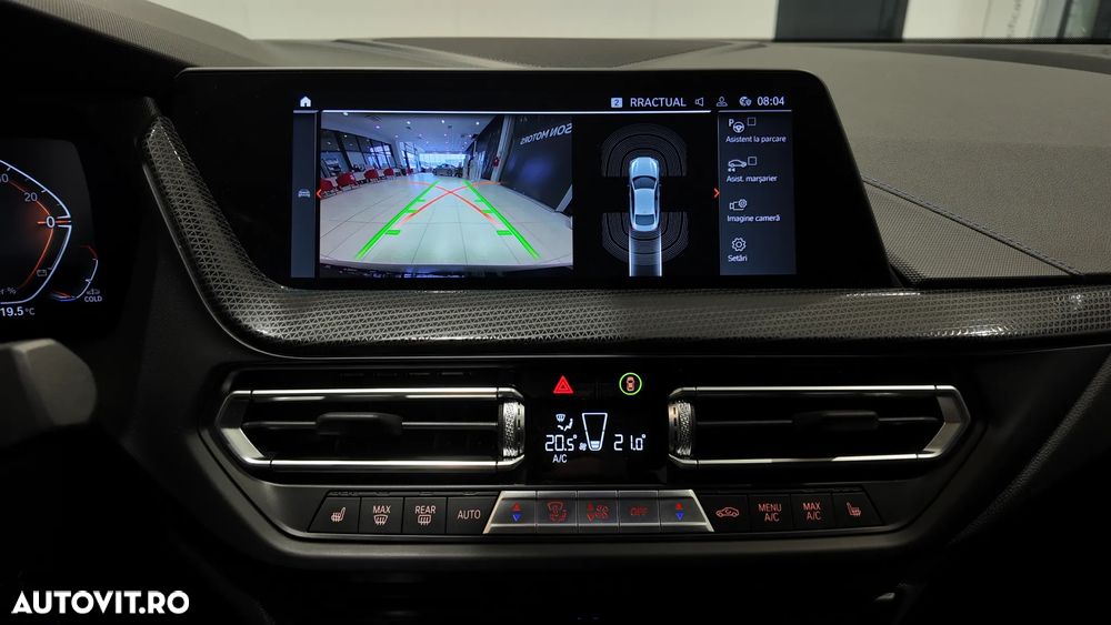 BMW Seria 2 218i Aut. M Sport - 29