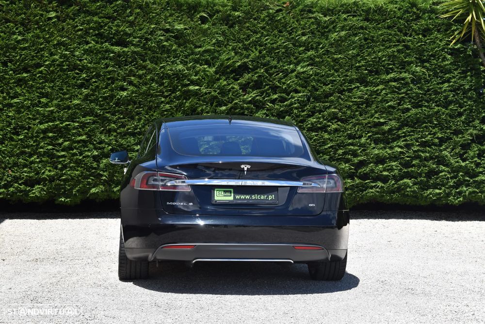 Tesla Model S 85 - 4