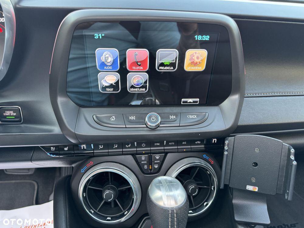 Chevrolet Camaro - 26