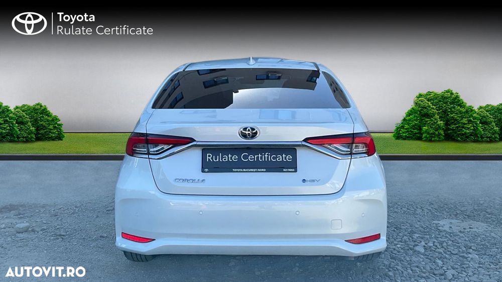 Toyota Corolla 1.8 HSD Dynamic - 5