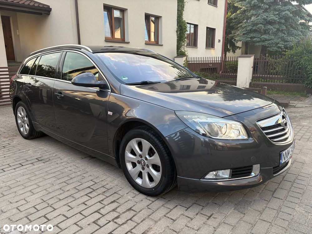 Opel Insignia 2.0 Turbo 4x4 Design Edition - 10