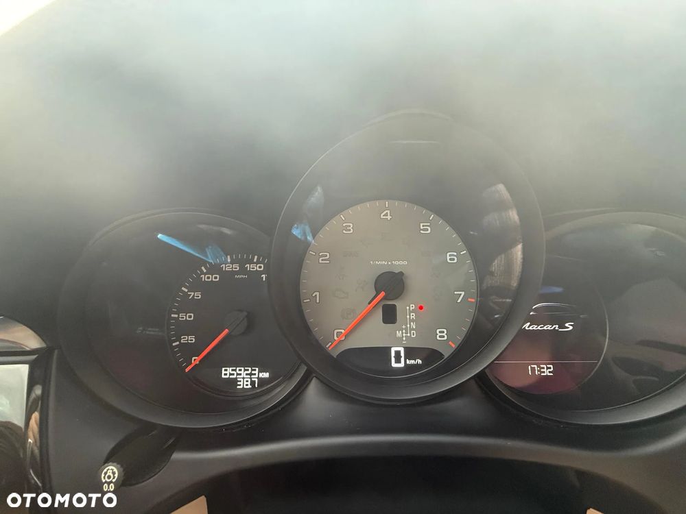 Porsche Macan S - 19