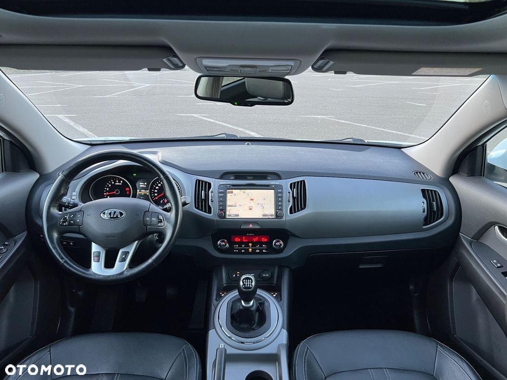 Kia Sportage 1.7 CRDI 2WD Dream-Team Edition - 9