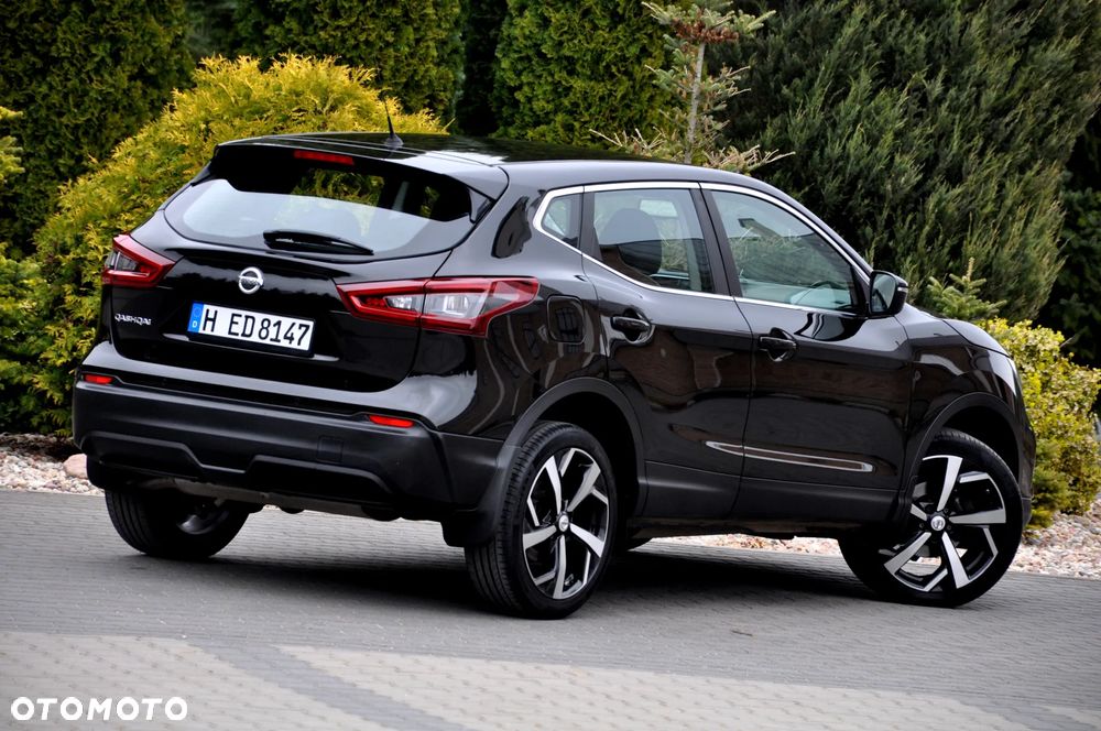 Nissan Qashqai 1.3 DIG-T SHIRO - 17