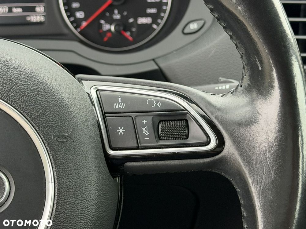 Audi Q3 2.0 TDI Quattro S tronic - 24