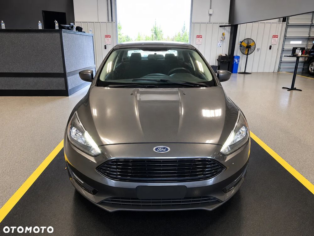 Ford Focus 1.5 EcoBoost Start-Stopp-System Titanium - 3