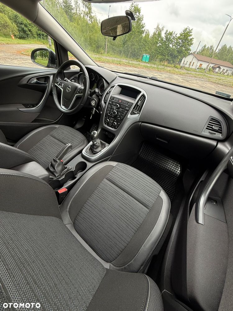 Opel Astra 1.4 T Essentia - 31