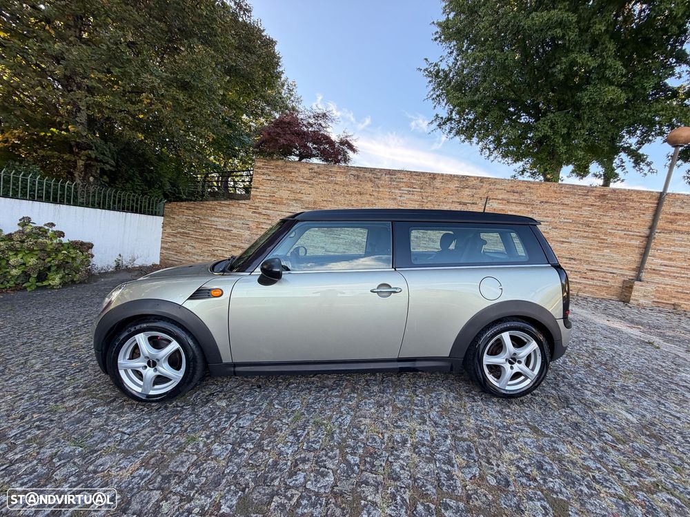 MINI Clubman Cooper D - 11