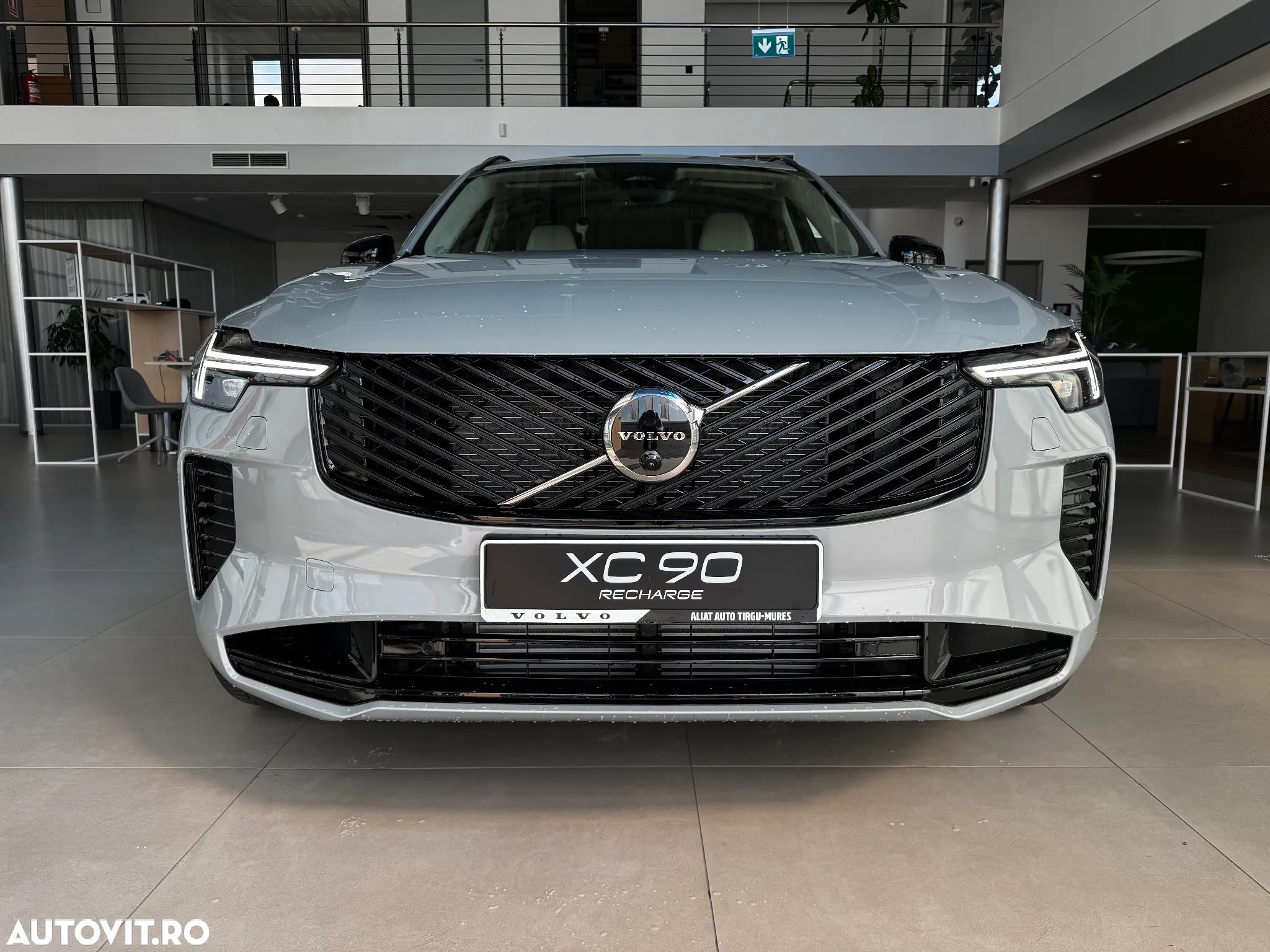 Volvo XC 90 Recharge T8 AWD Ultimate Dark - 2