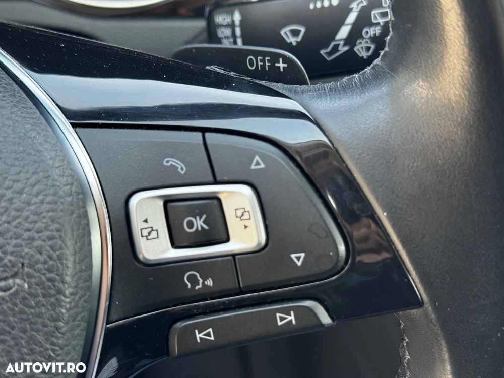 Volkswagen Passat 2.0 TDI SCR DSG Highline - 12