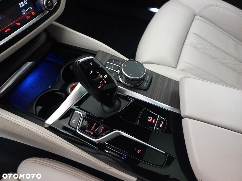 BMW Seria 5 - 17