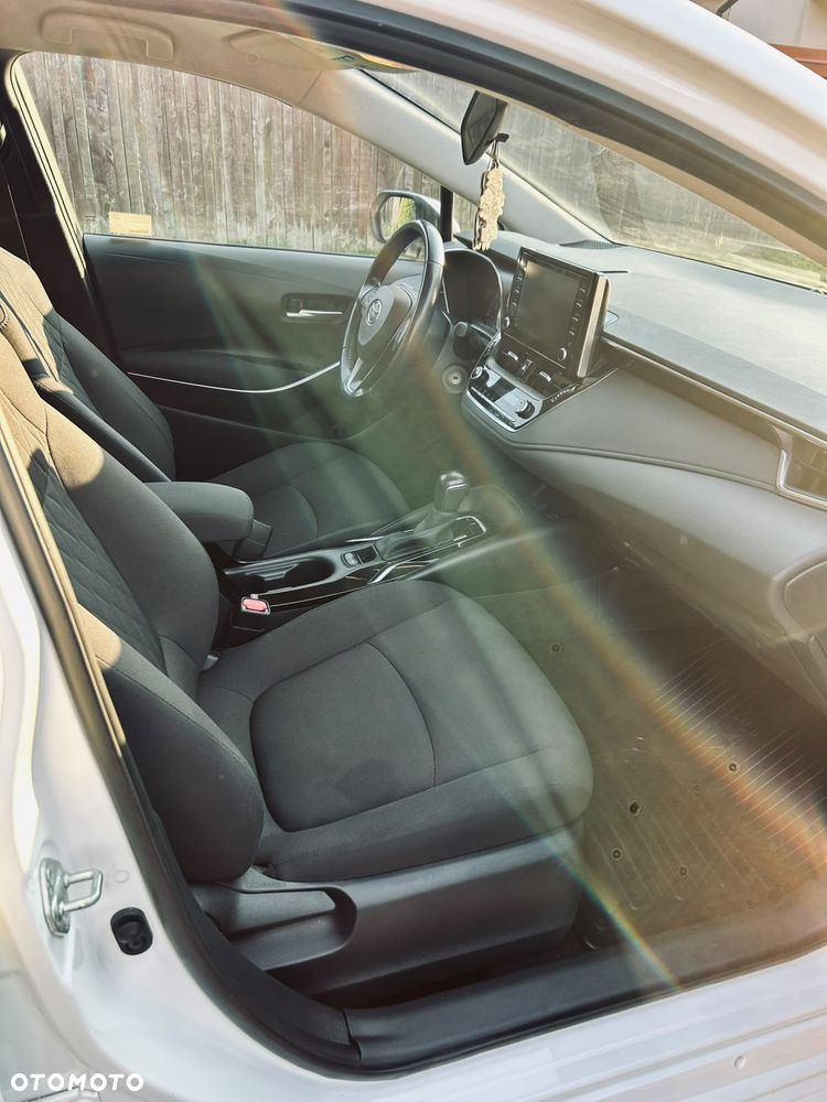 Toyota Corolla 1.6 Comfort MS - 11