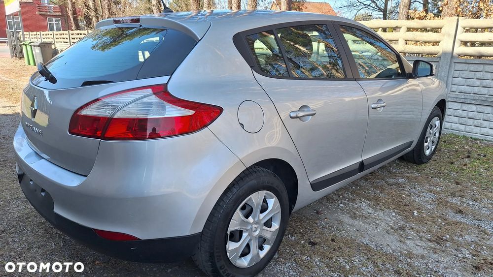 Renault Megane 1.6 16V 110 Expression - 19