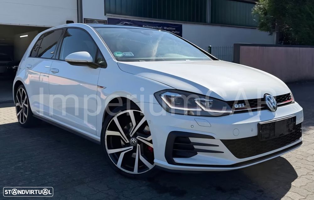 VW Golf GTI Performance BlueMotion DSG - 3