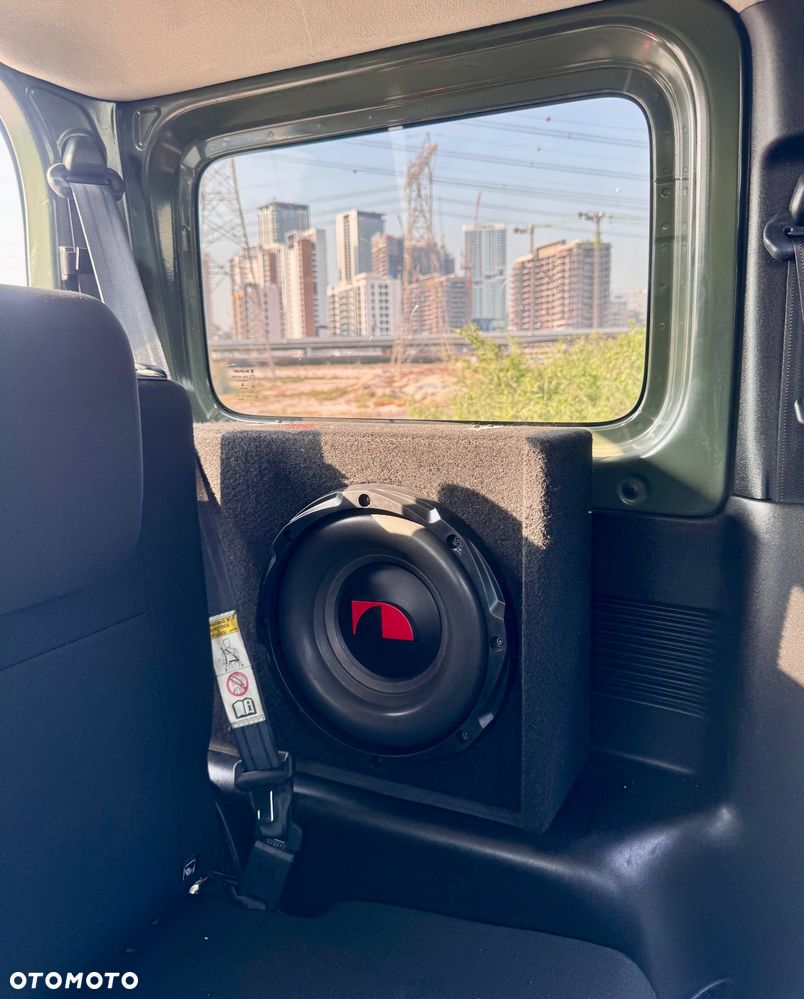 Suzuki Jimny - 37