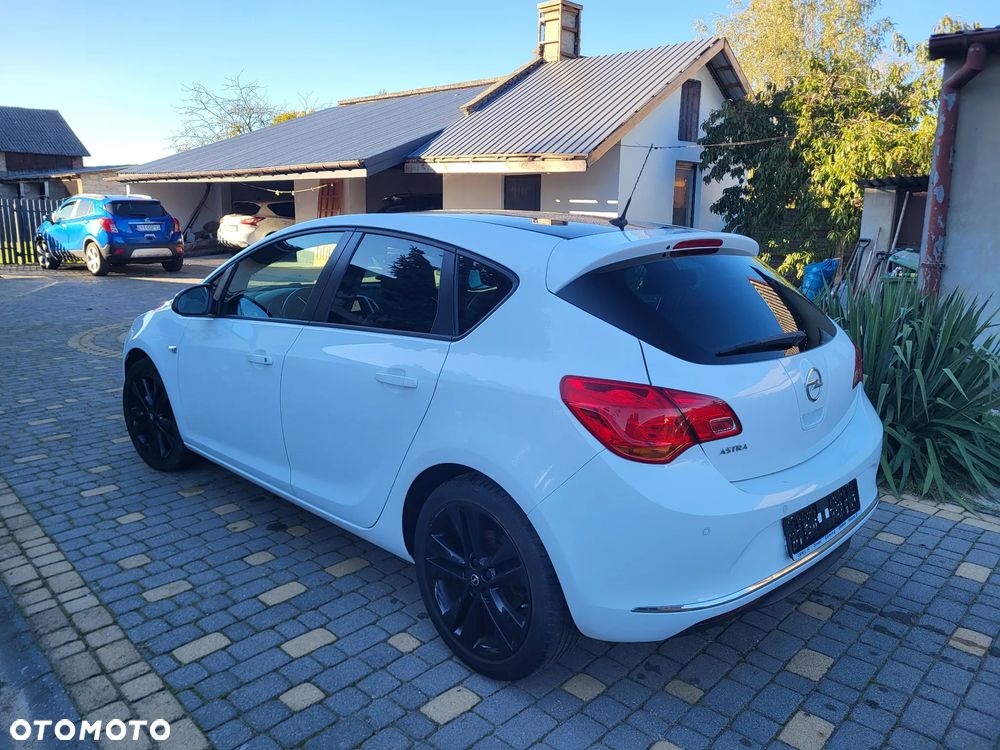 Opel Astra - 23