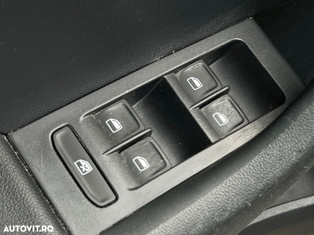 Skoda RAPID 1.6 TDI Ambition - 17