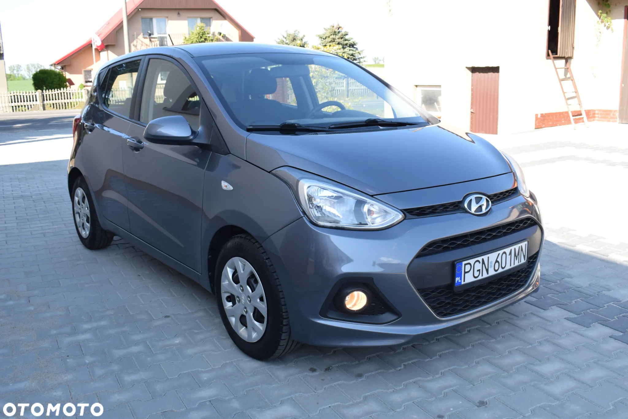 Hyundai i10 1.0 Premium - 12