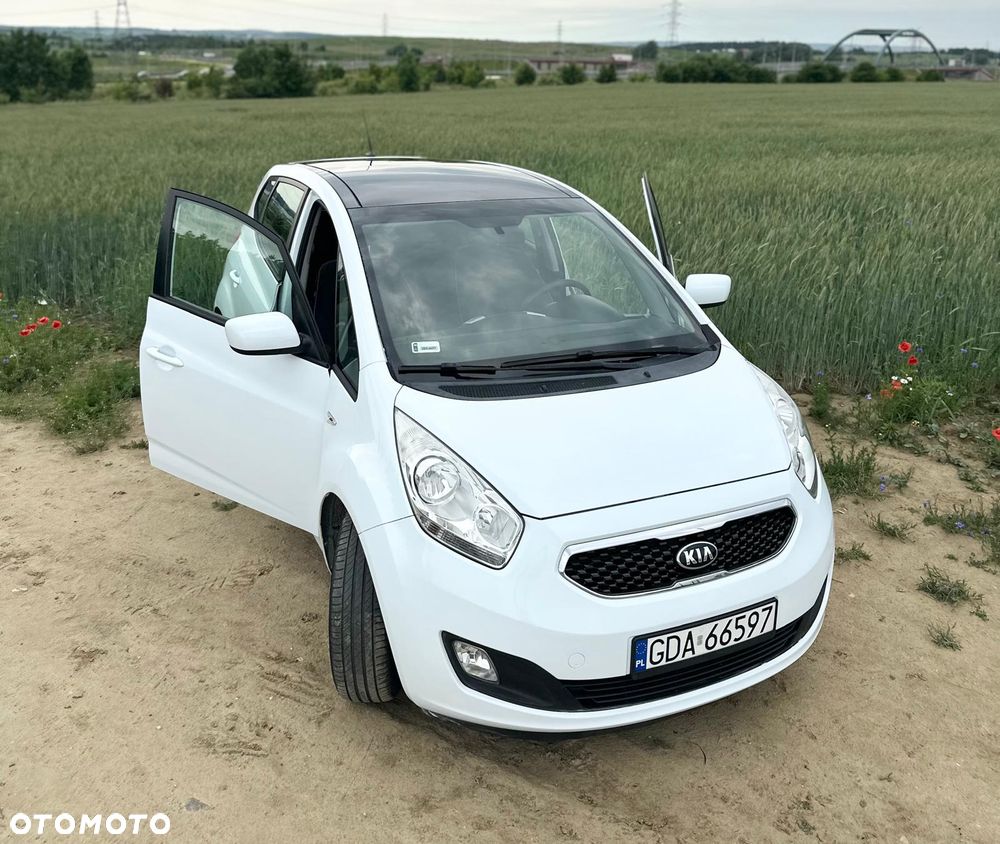 Kia Venga - 17