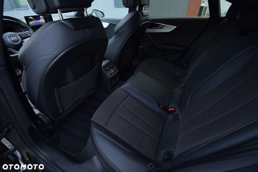 Audi A5 Sportback 40 TDI quattro S tronic S line - 31