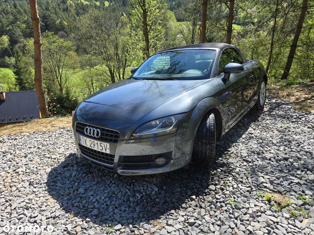 Audi TT Roadster - 2