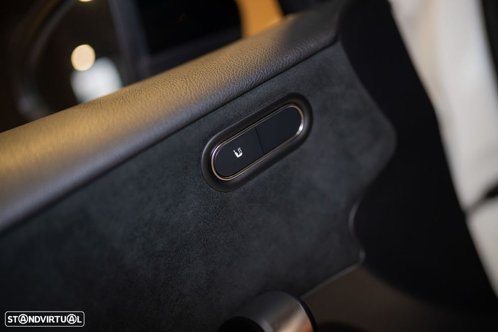 Mercedes-Benz A 250 e 8G-DCT AMG Line - 21