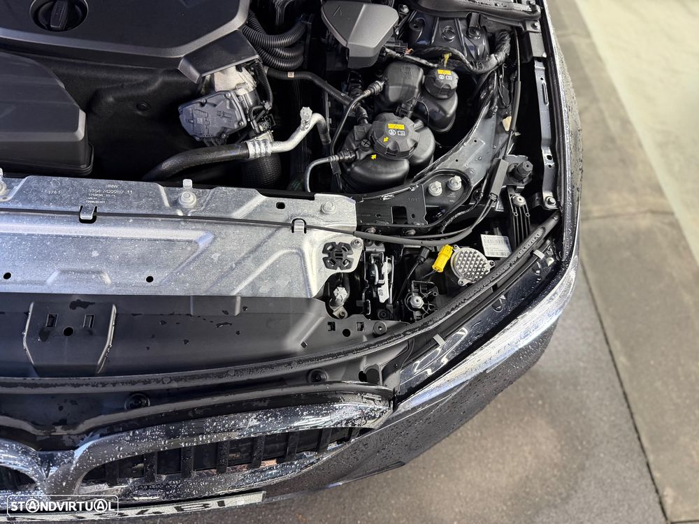 BMW 318 d Pack M Auto - 48