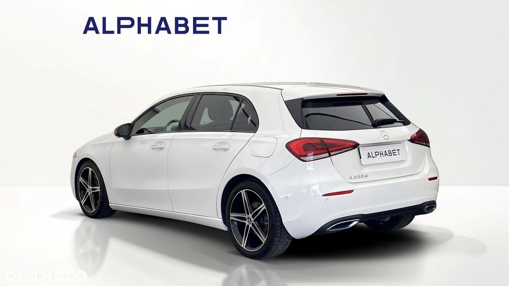 Mercedes-Benz Klasa A 200 d Progressive 8G-DCT - 3