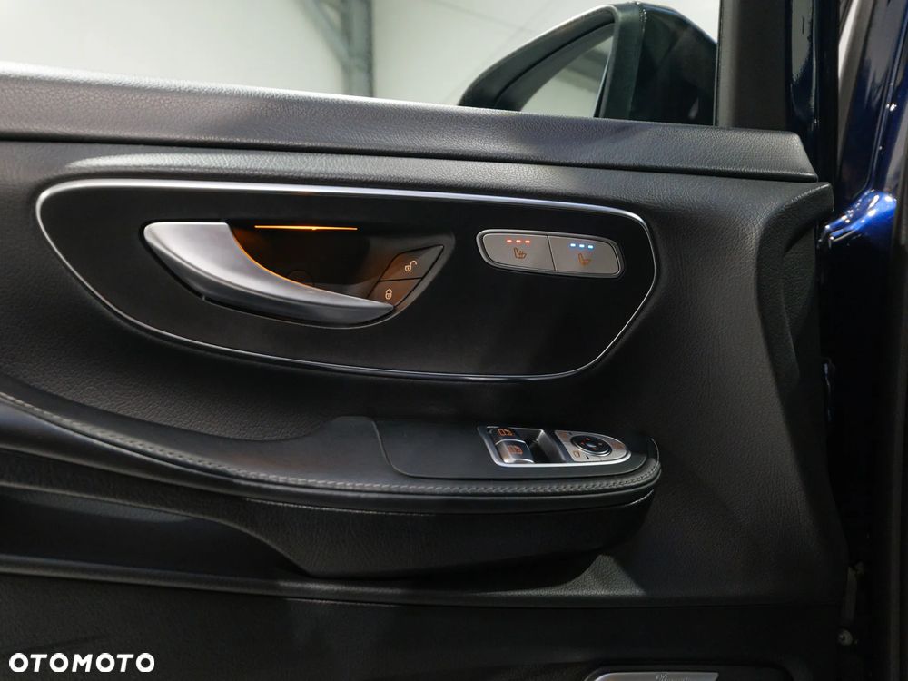 Mercedes-Benz Klasa V 300 d Avantgarde 9G-Tronic (ekstra d³) - 36