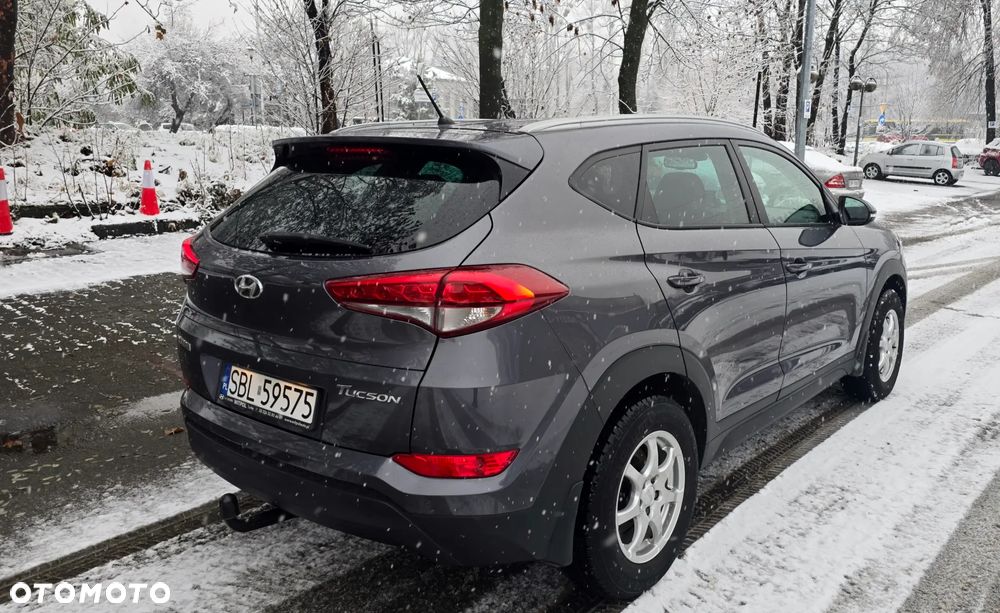Hyundai Tucson 1.6 GDI BlueDrive Comfort 2WD - 21